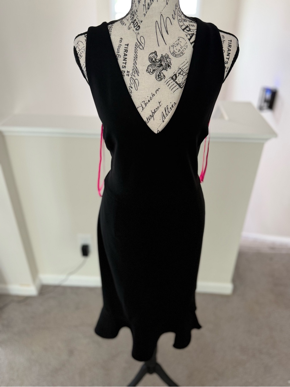 Betsey Johnson Black Flounce Scuba Crepe Dress – Size 12